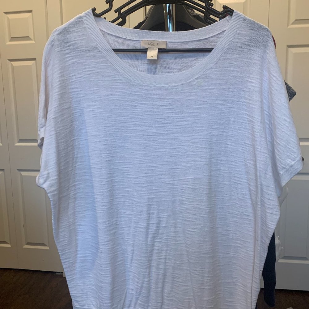 Set of 4 Mutli-color- Loft Outlet Short Sleve Tops- XL